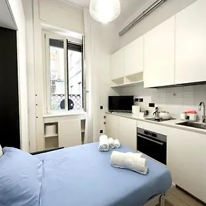 https://small-house-near-the-station-milan.italymilanhotels.net