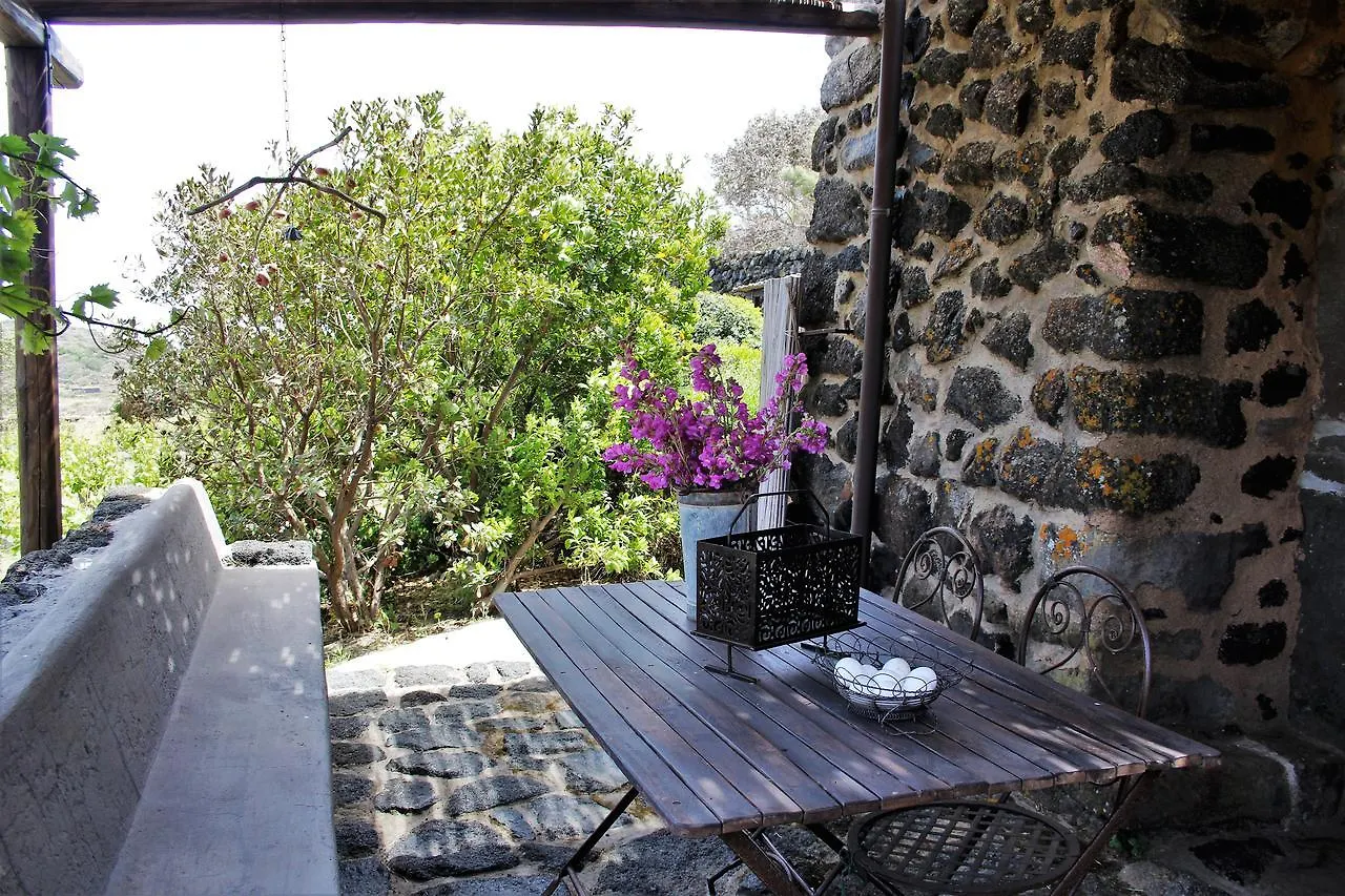 Pantelleria Le Ballute Villa Tracino Italia